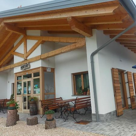 Bed and Breakfast Agritur Maso Flonkeri Bosentino Экстерьер фото
