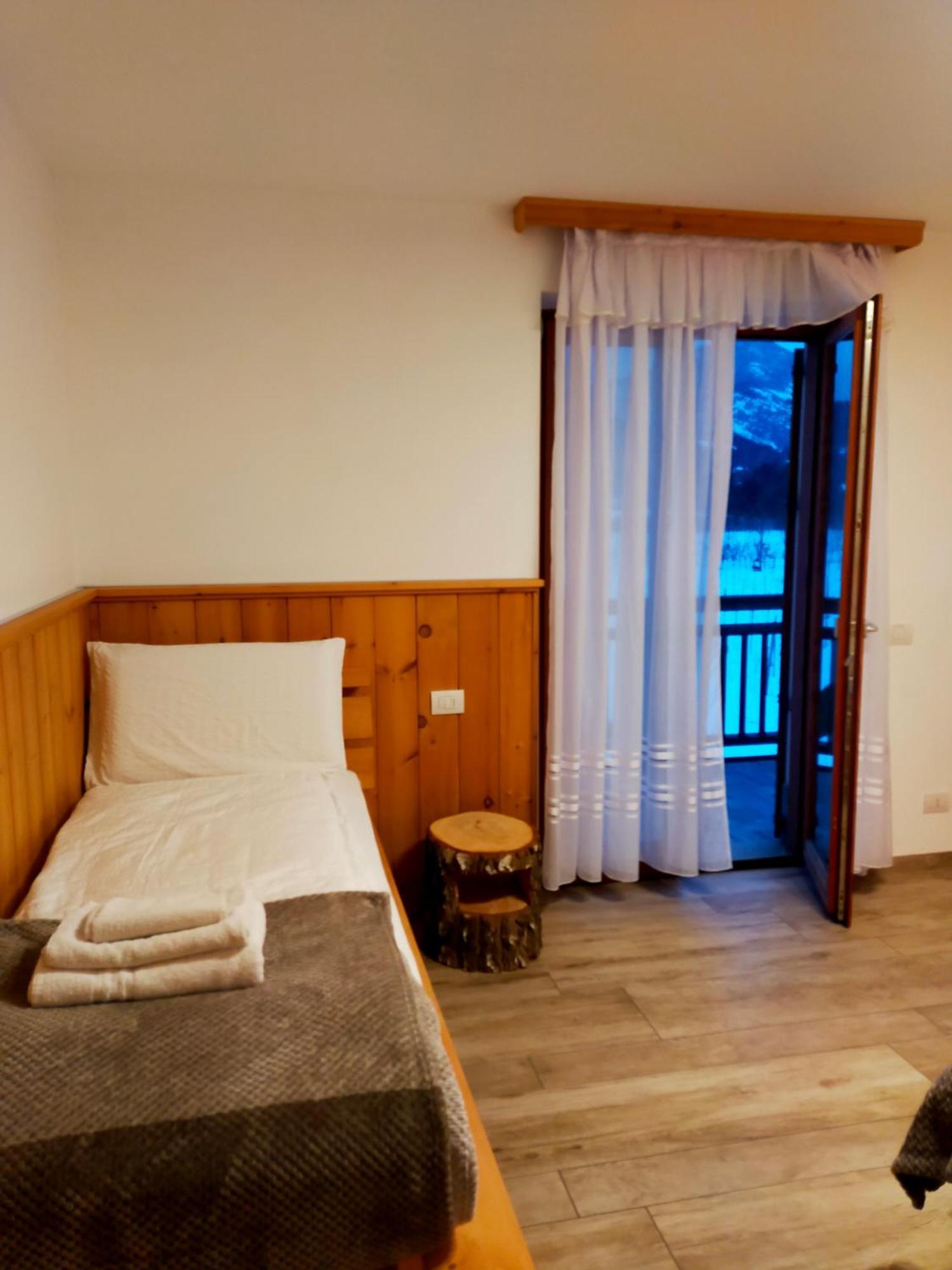 Bed and Breakfast Agritur Maso Flonkeri Bosentino Экстерьер фото